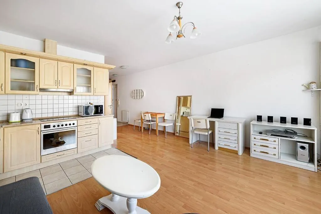 Lovely Apartment In City Centre For 4 Guests Budapest