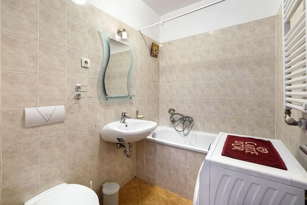 Lovely Apartment In City Centre For 4 Guests Budapest 0*,  Magyarország